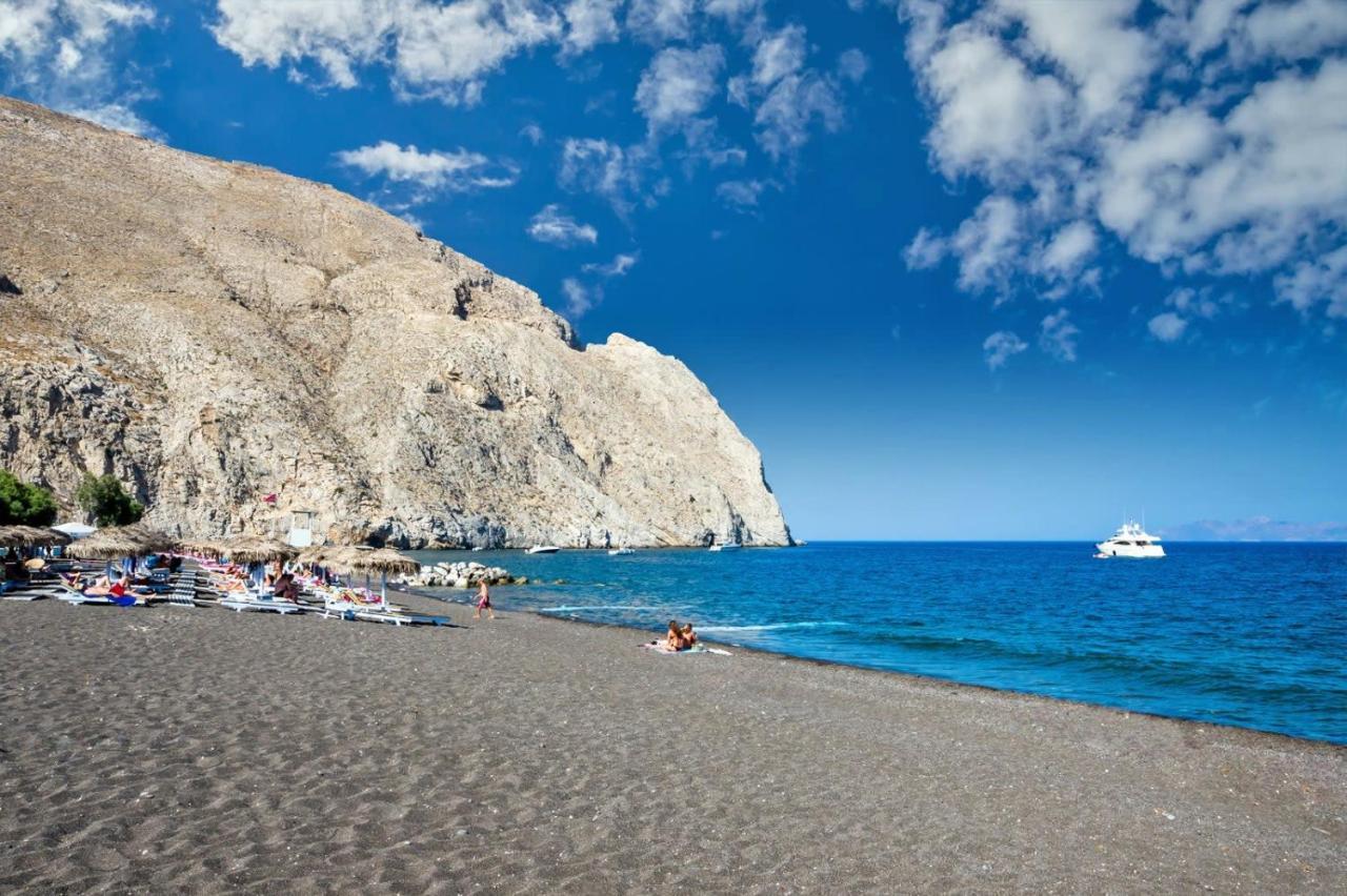 Santorini Seaside Retreat - Flora'S Summer Escape Perissa  Bagian luar foto